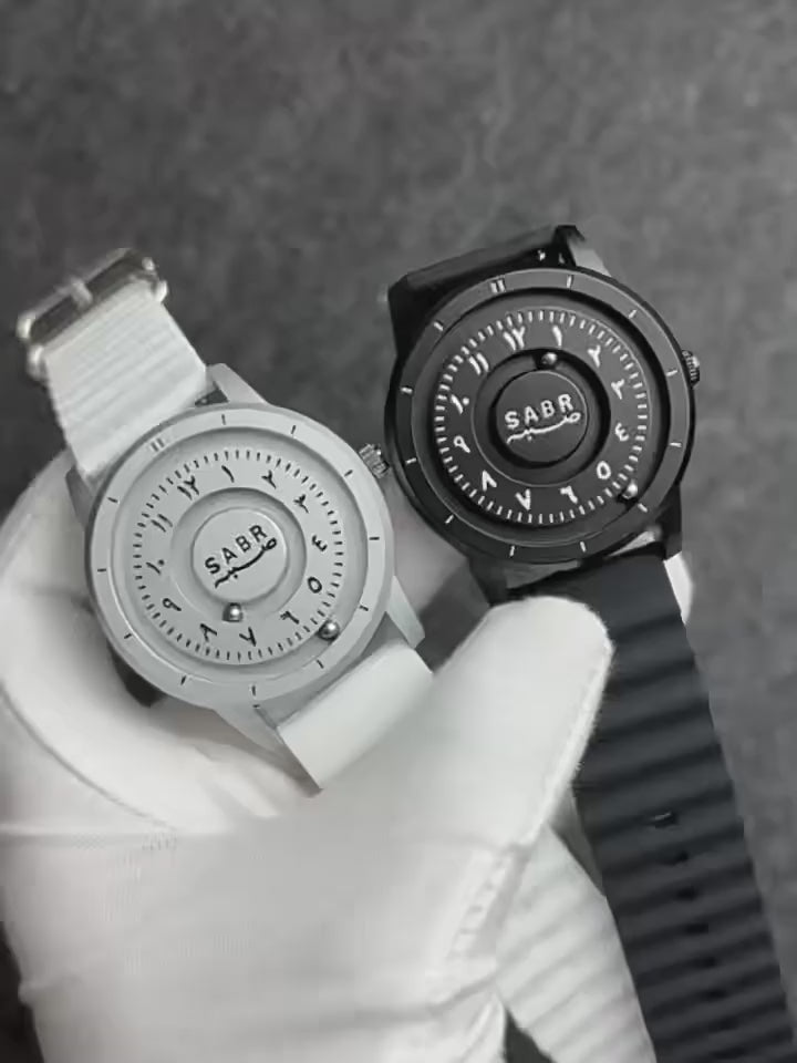Men's Classic Quartz Watch – Steel & Silicone Band, 30M Waterproof